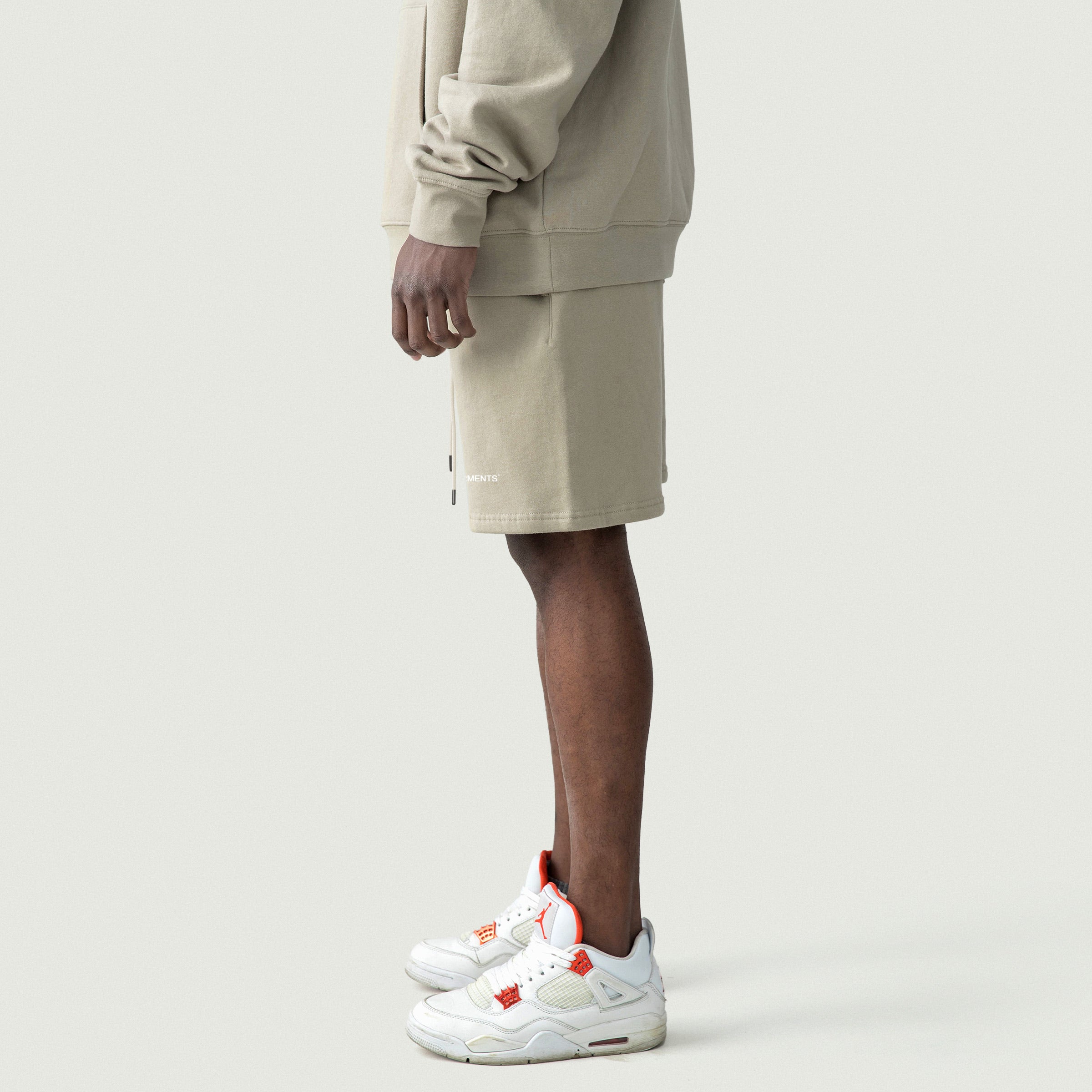 More Life Oversized Shorts Camel